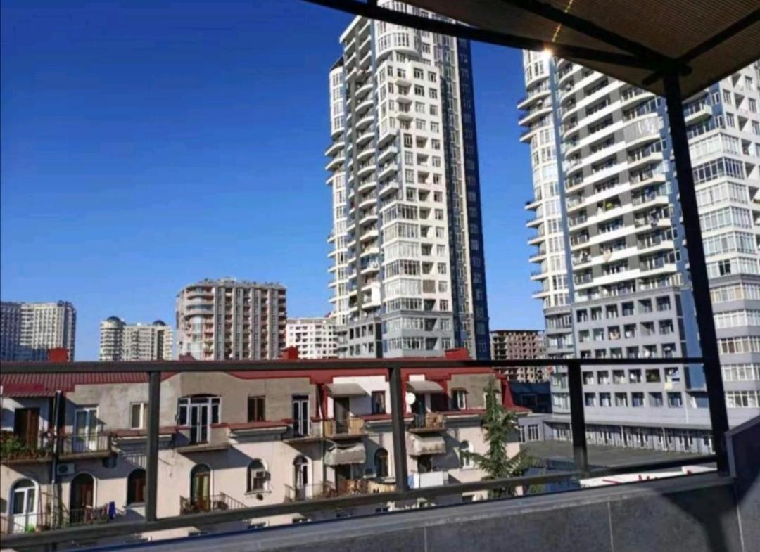 באטומי Chase Dream Hostel追梦空间 מראה חיצוני תמונה